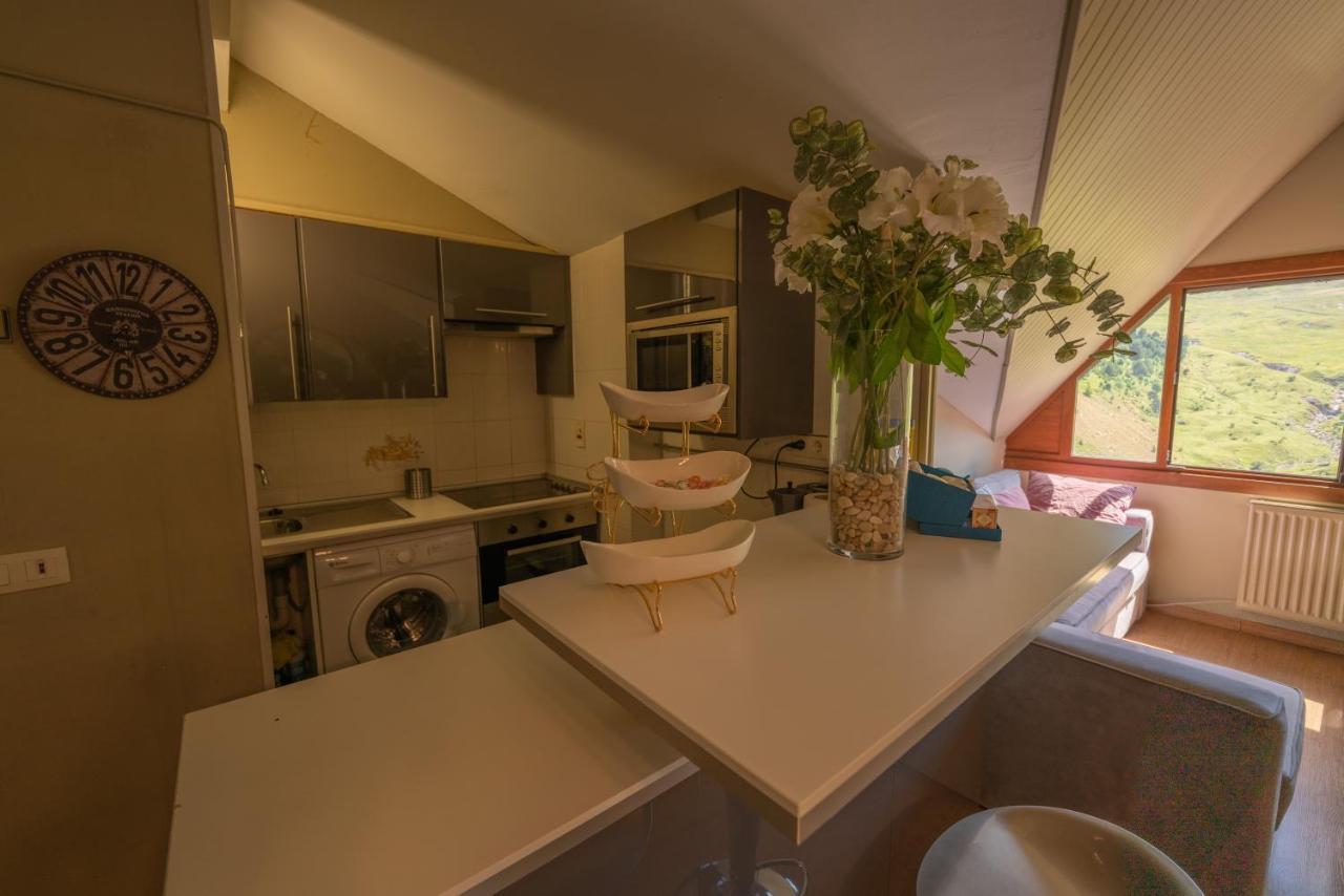 Apartamentos Formigal Exterior photo